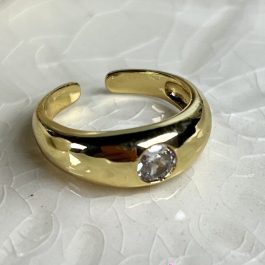 ANILLO CIRCON ENCHAPADO EN ORO