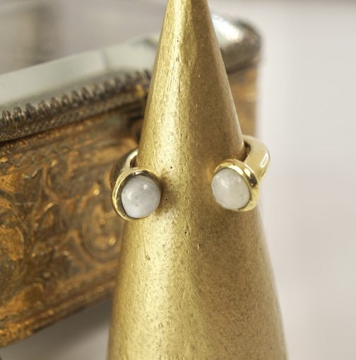 ANILLO PIEDRA NATURAL ENCHAPADO EN ORO - Imagen 3